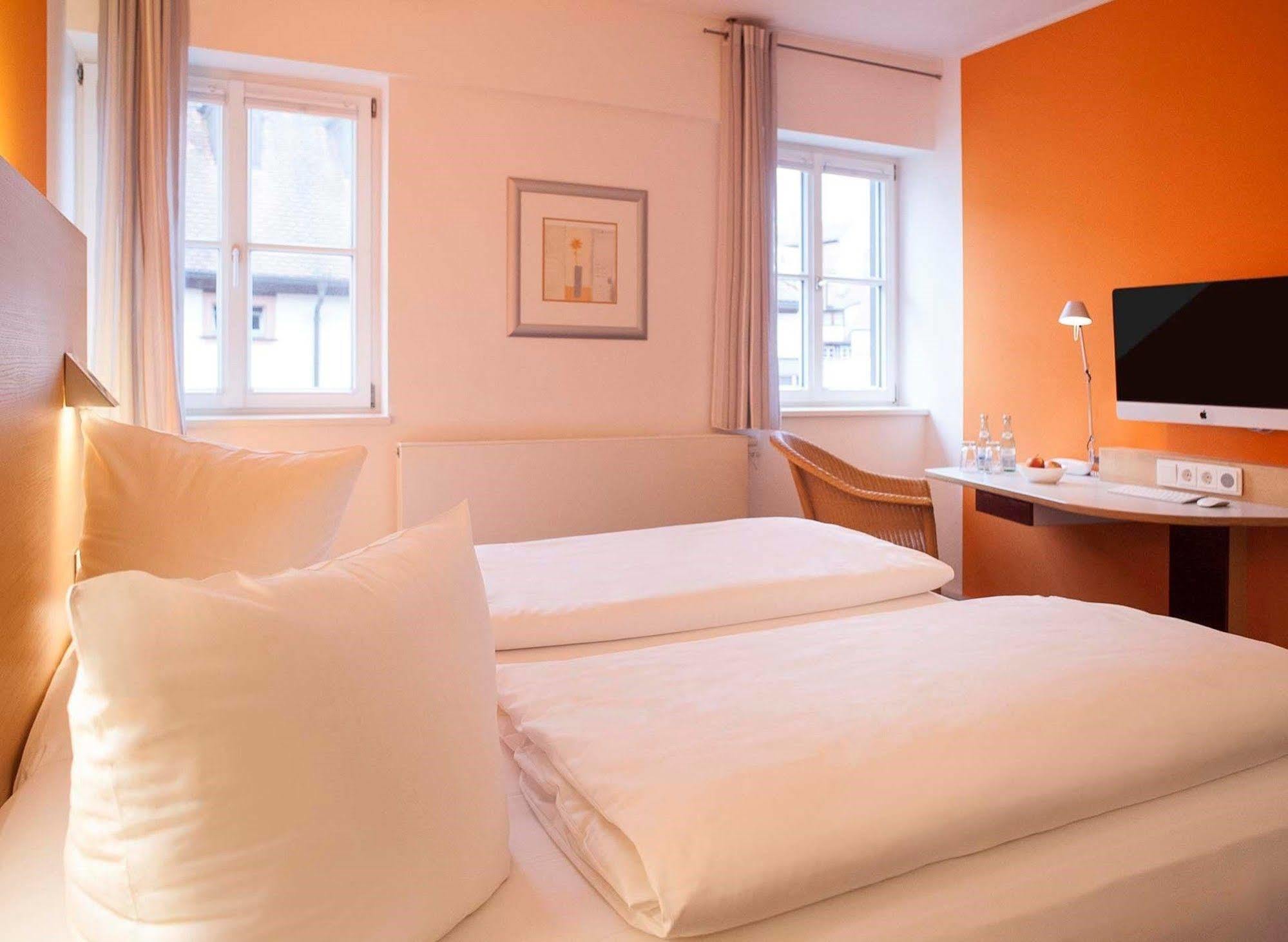 Hotel Nepomuk 4*